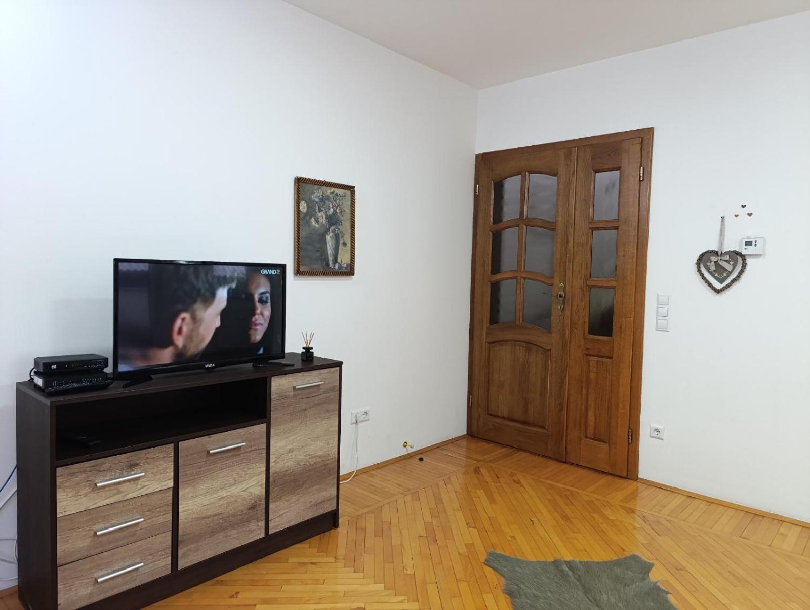 Nada Apartment *